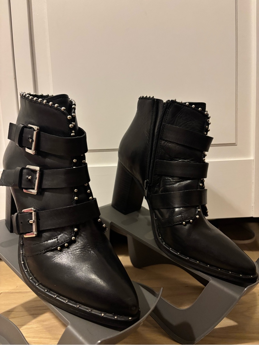 Steve Madden Black Studded Triple-Buckle Ankle Booties - Picture 5 of 7